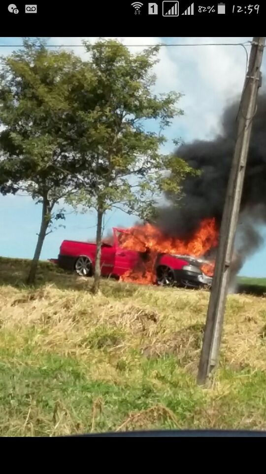 Serra Alta-Incêndio consome veículo