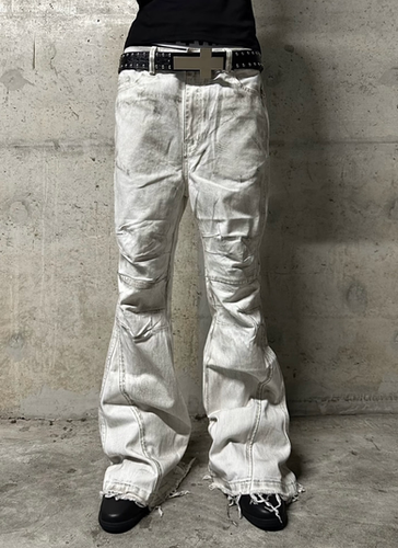 Distortion White Flare Denim | Selonid｜セロニッド