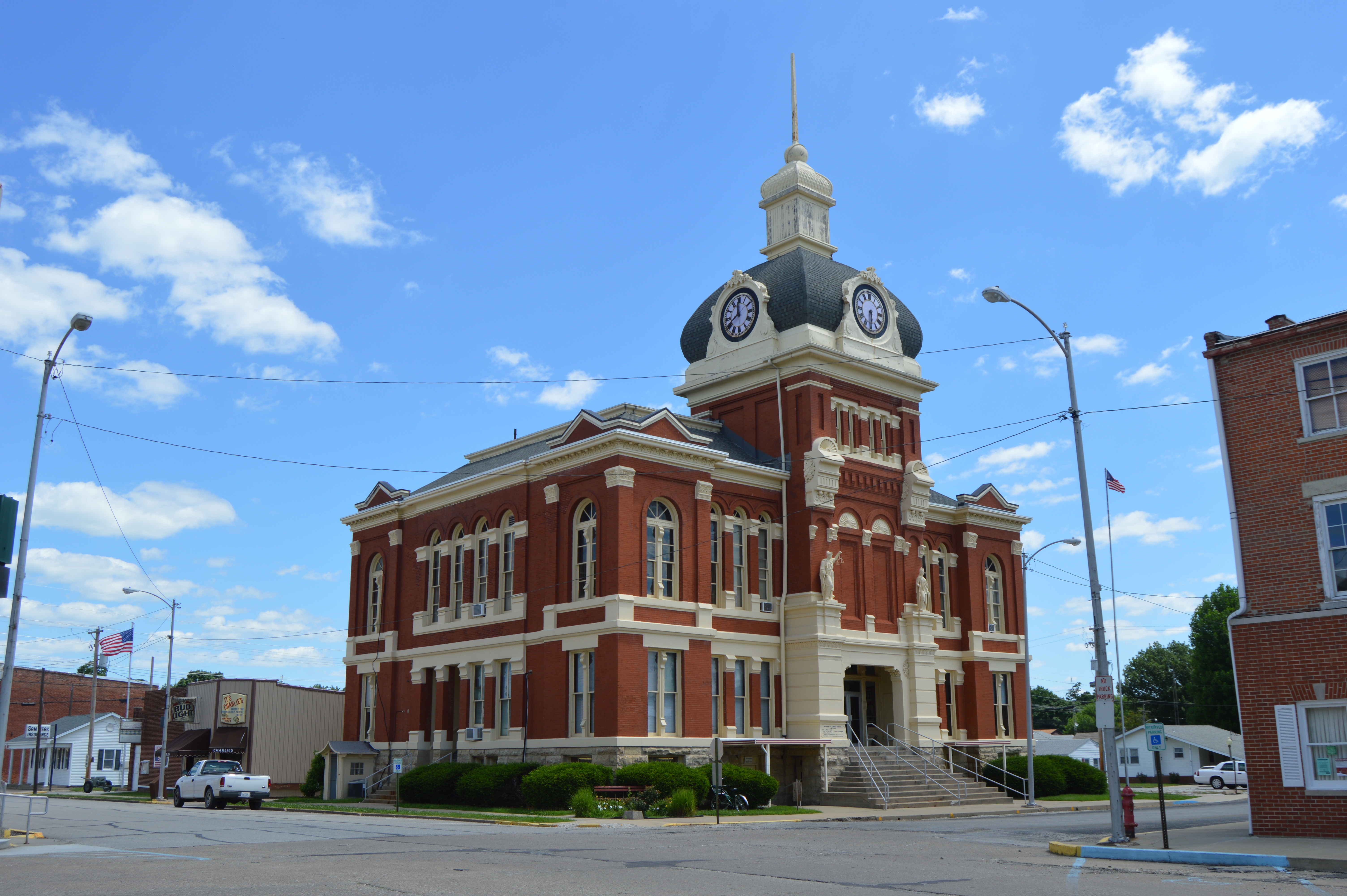 Scott County Courthouse in Winchester Illinois