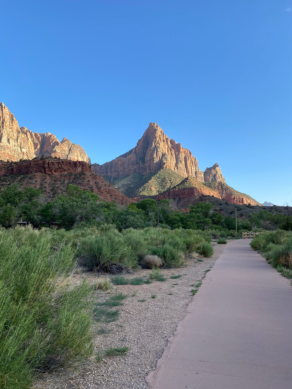 The fully paved Pa’rus trail in the late afternoon