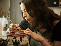Agnès à l'atelier