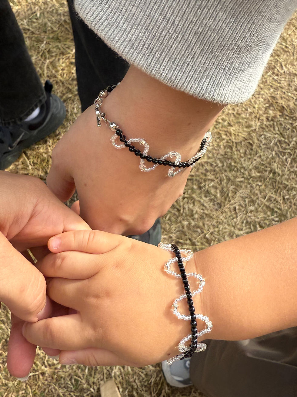 サムネイル： Uneune Bracelet (adult)