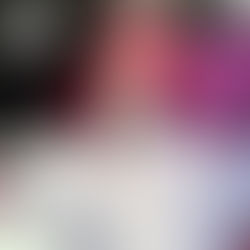 A Christmas Catnip Mouse (Featuring a low-quality photo of it being used) 🐈 🐁 🎅