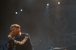 Frank Carter & The Rattlesnakes - "If this isn't love don't show me the truth"