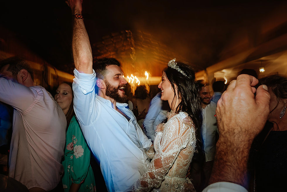 fotografia casamento no campo diurno chácara villa dei nonni vero e bruno curitiba