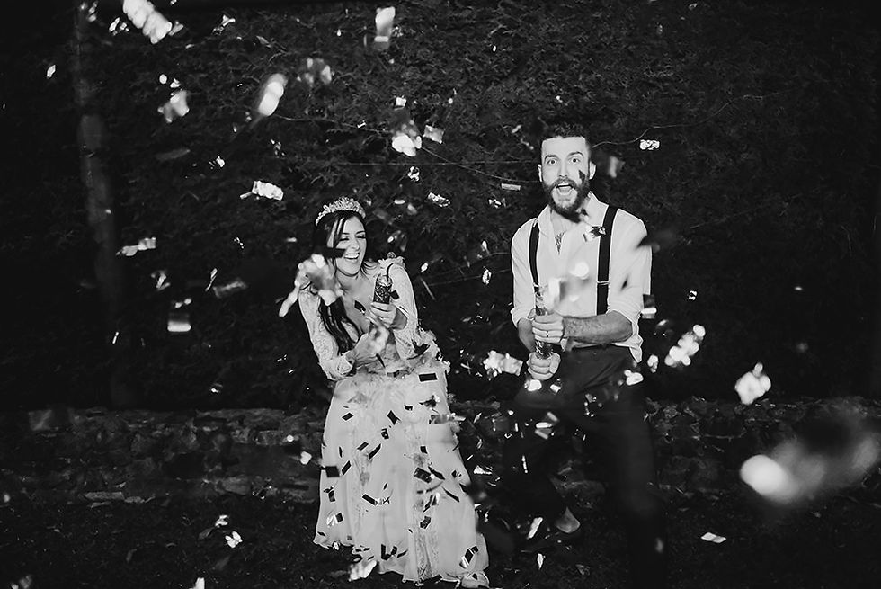 fotos de festa de casamento espontaneas
