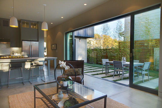 broadway_mls_kitchen_10jpg