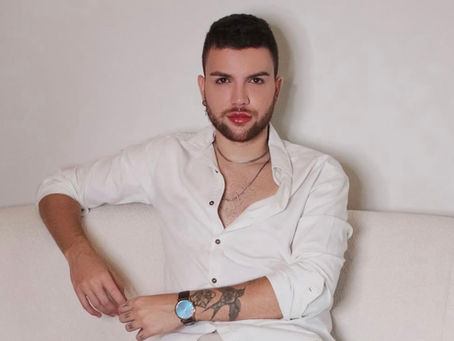 Maquiador Breno Macander é escolhido por Ana Castela e viraliza nas redes sociais: “meu maior sonho está se realizando”