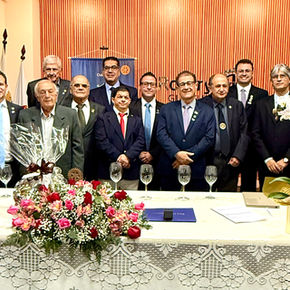 Governador do Distrito 4560 destaca atuação do Rotary Club de Guaxupé durante visita oficial