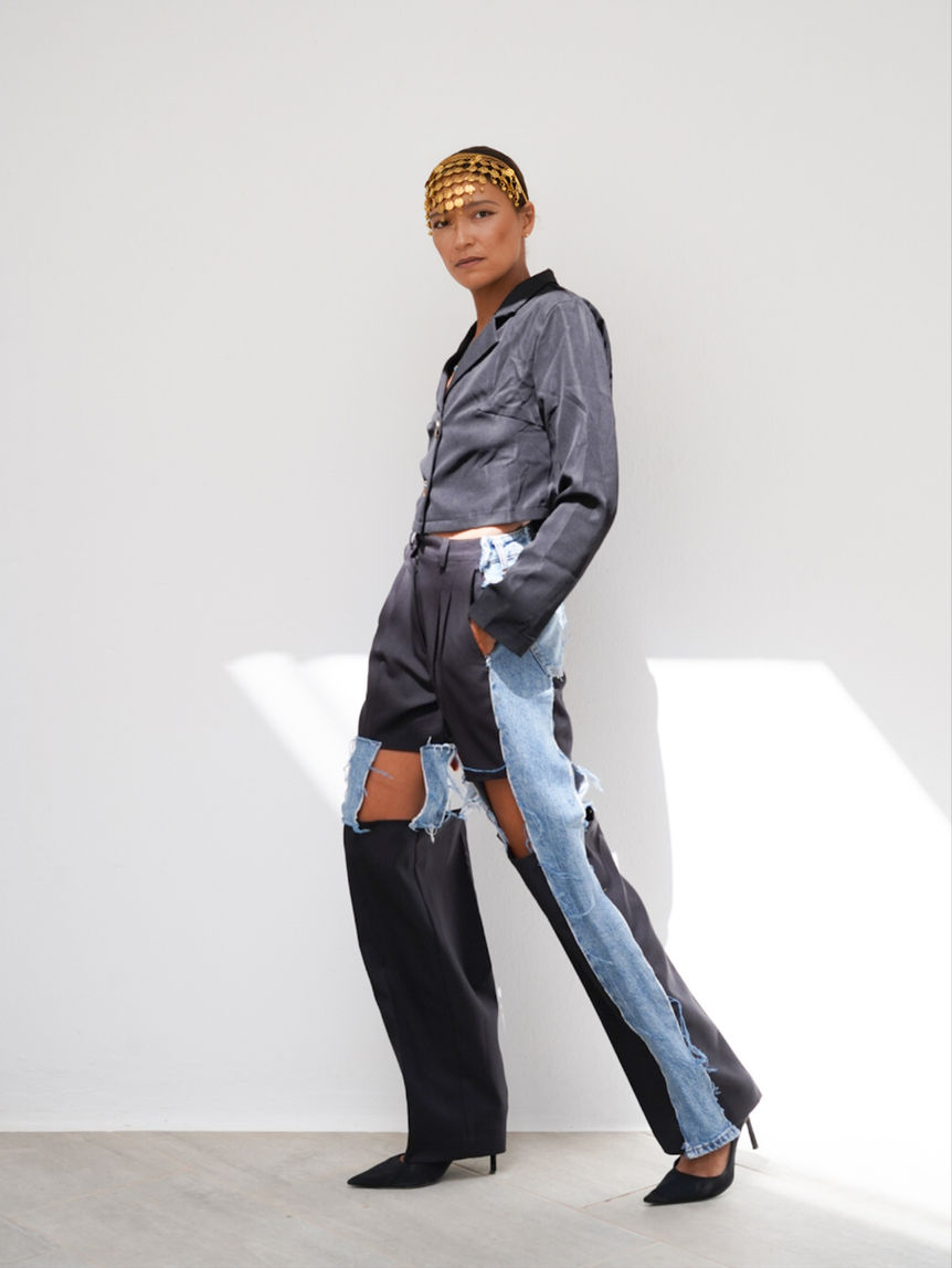 Pantalon à pinces noir upcyclé en jean Suprême – silhouette élancée et durable