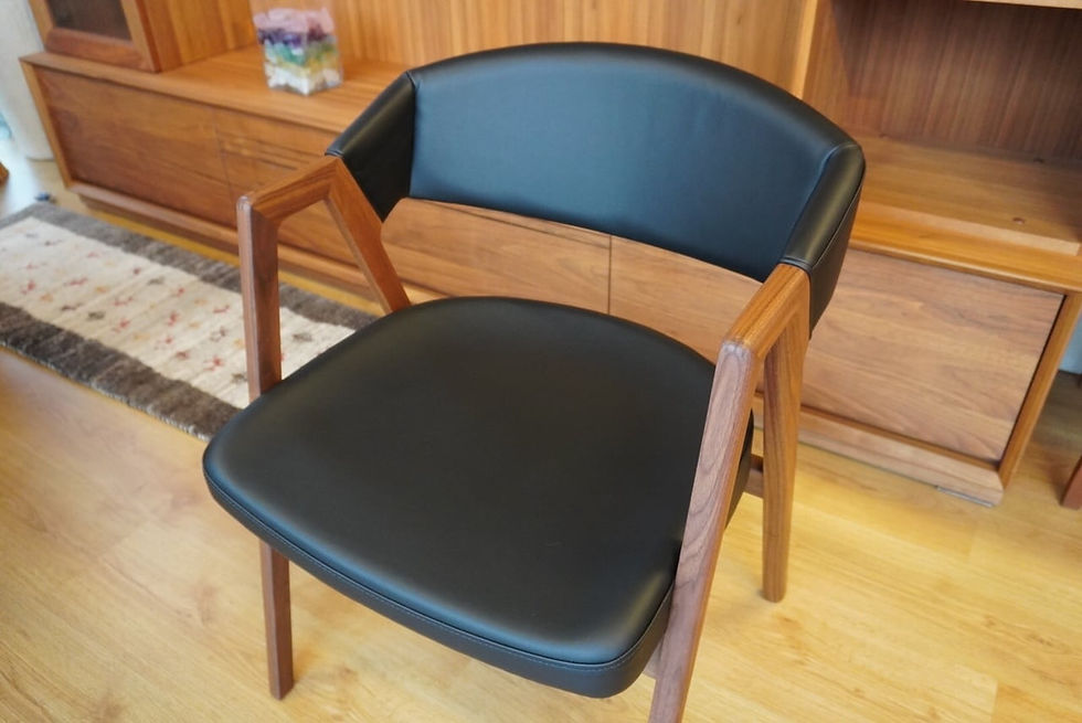 ワイドLIBERTA(リベルタ)チェア