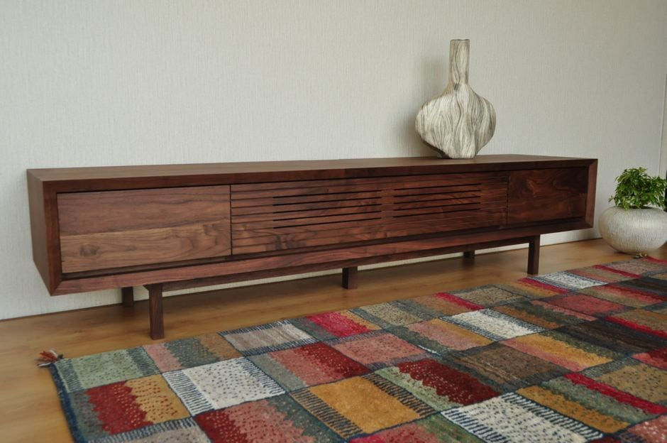 ウォールナット無垢テレビボード
