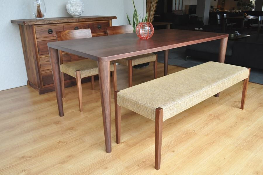 ウォールナット無垢テーブル