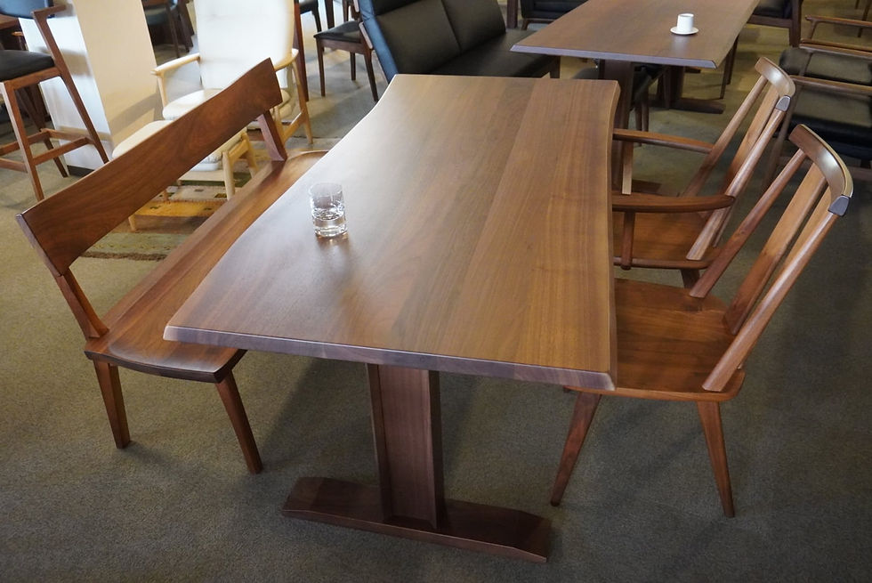 ウォールナット無垢テーブル