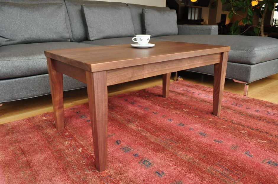 ウォールナット無垢リビングテーブル