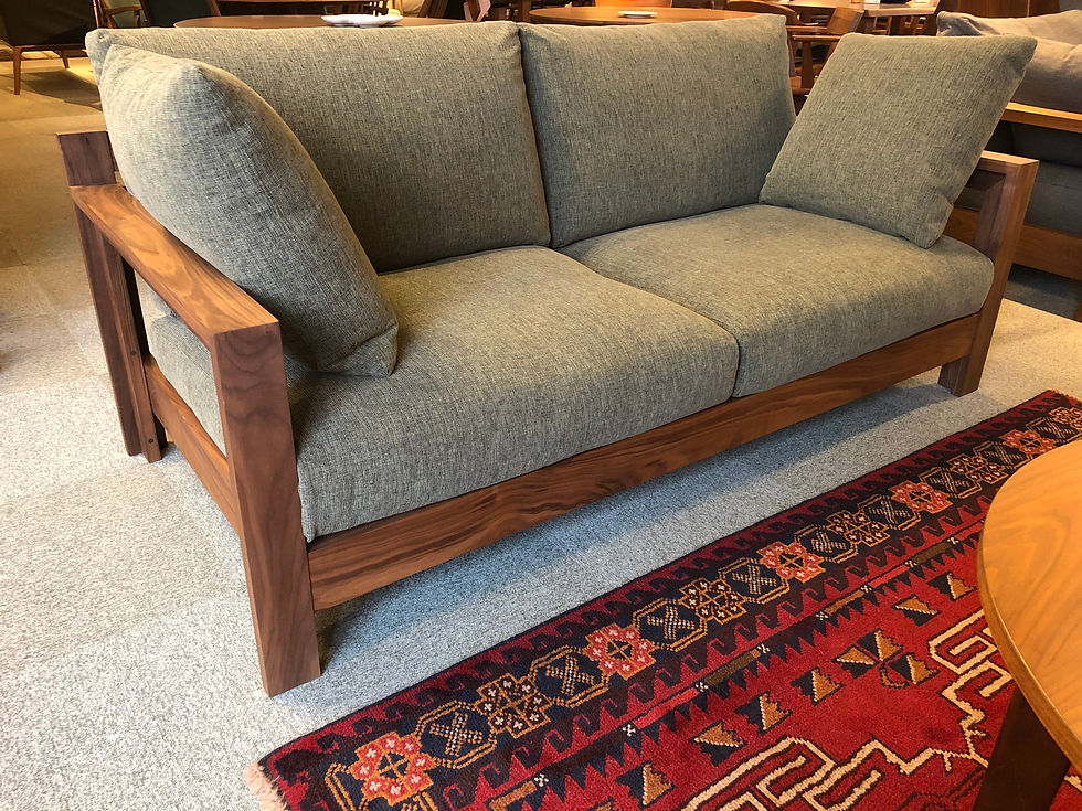 ウォールナット無垢ソファ