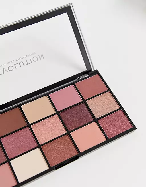 Palette fards à paupières Makeup Revolution: 12 teintes roses