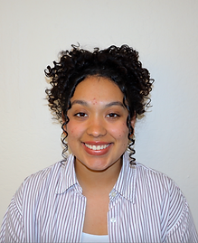 Valeria_Amaya_Headshot.png