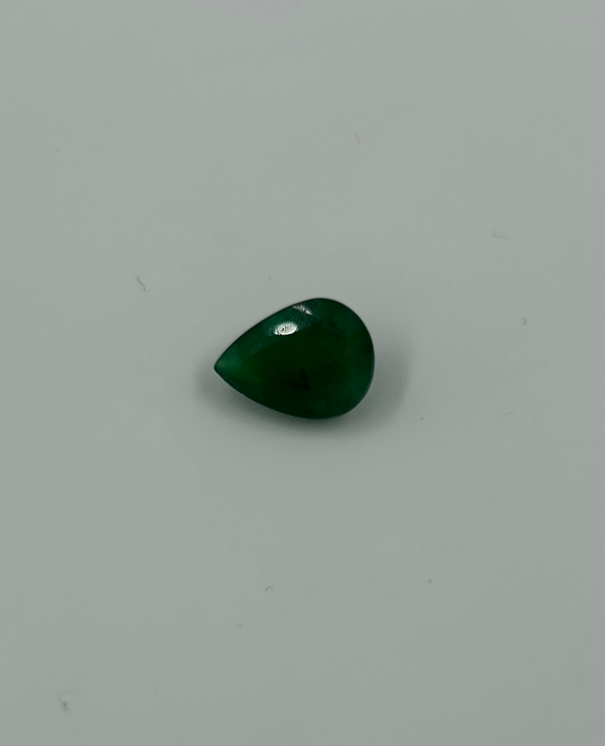 Natural Panna stone in pear shape for astrology, deep green emerald for Budh Grah.
