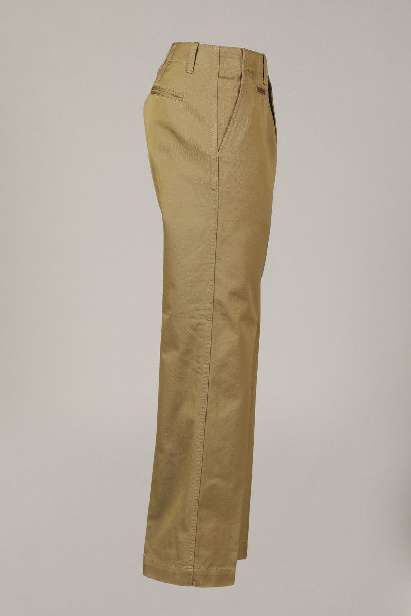 East Harbour Surplus Chino Axel 121