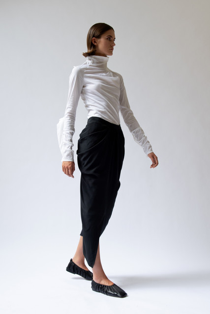 Home Sharonwauchob Sharon wauchob n'est pas une petite nouvelle dans la cour des designers de mode. home sharonwauchob
