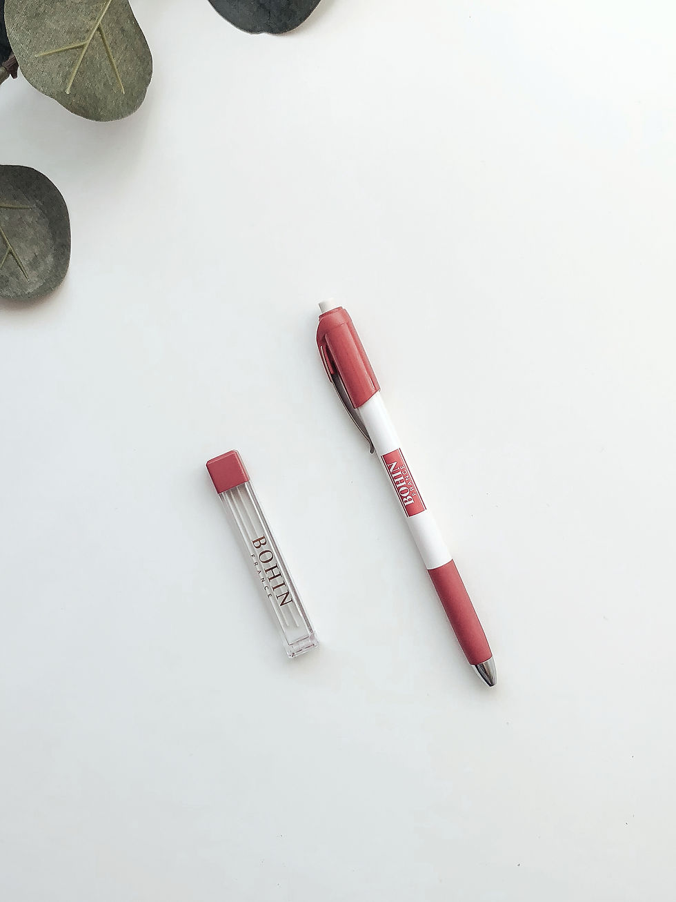 Bohin | White Chalk Mechanical Pencil (Extra Fine 0.9mm)