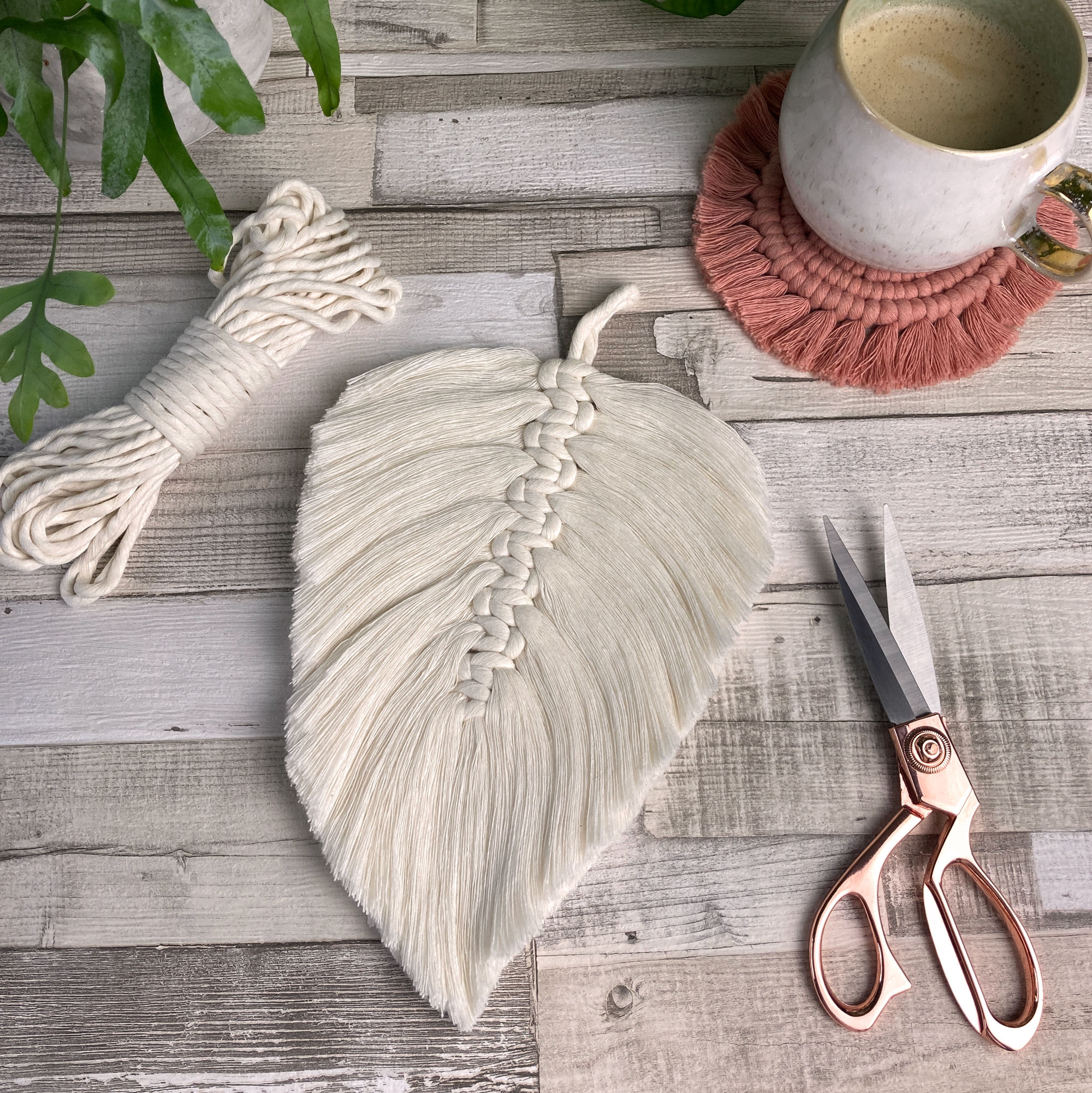 Macramé Feather Kit - Natural Cream