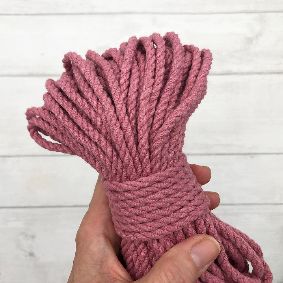 Thumbnail: Macramé Kit Mandala Wreath - Berry Pink