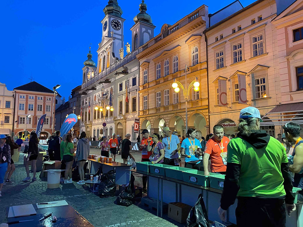 Mattoni Half Marathon Usti nad Labem, mit Streckenabschnitt durch das Chemiewerk Spolchemie