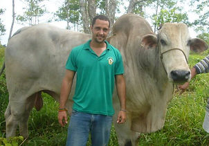 Matheus Caniato professor do IFAM