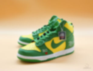 Nike SB Dunk High Supreme By Any Means Brazil - Size 10