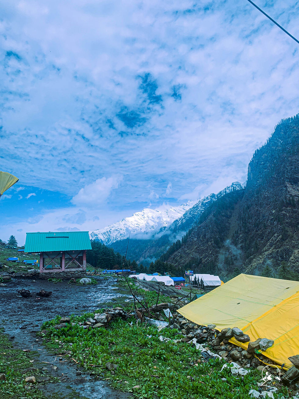 Breathtaking Kheerganga Top Point