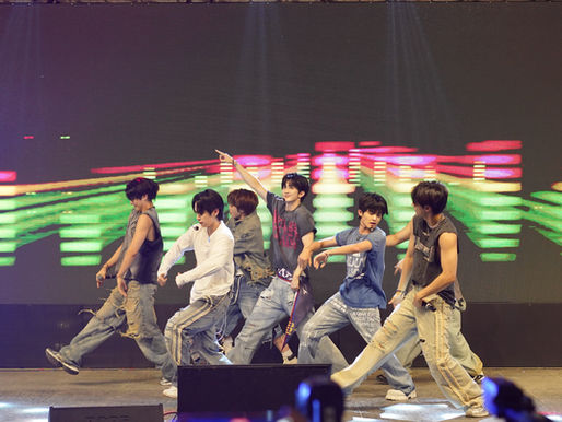 YOUNITE’s First India Tour:A “Unreal” Connection Through Music, Culture, and Curry