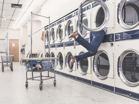 Figureninterview mit Prof. Güldendorf im Waschsalon