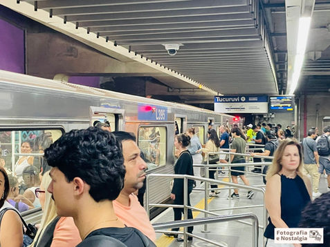 Imagens da Estação Paraíso, Metrô, Sao Paulo, Brasil