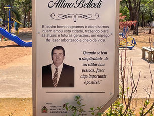 Praça Altino Bellodi, Jaboticabal, São Paulo, Brasil