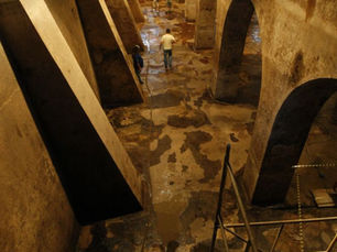 Interior do Reservatório do Alto São Francisco, Curitiba, Paraná, Brasil