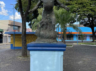 Estátua Índio, Praça Barão de Luca, Estação, Franca, São Paulo, Brasil