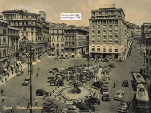 Imagens da Piazza Barberini, Roma, Itália