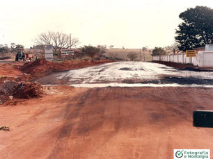 Pavimentação do prolongamento da Avenida Paulo Della Coleta, Américo de Campos, São Paulo, Brasil