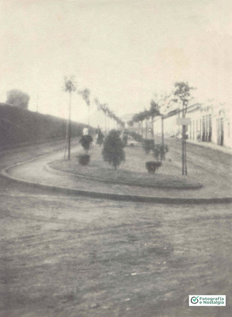 Vista da primeira praça de Villa Bonfim, Década de 30, Bonfim Paulista, Ribeirão Preto, São Paulo, Brasil