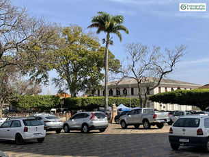 Vistas da Praça do Santuário / Praça da Matriz, Santa Rita do Passa Quatro, São Paulo, Brasil