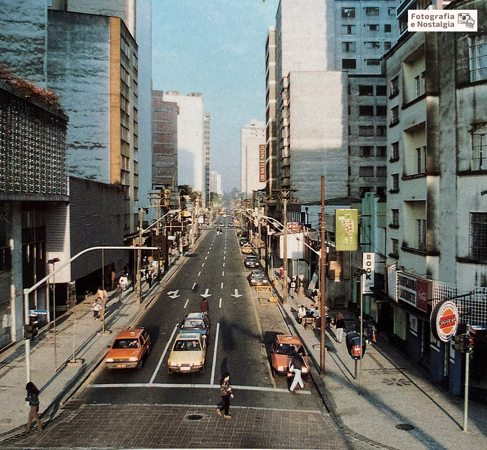 Rua Vicente Machado, 1995, Curitiba, Paraná, Brasil