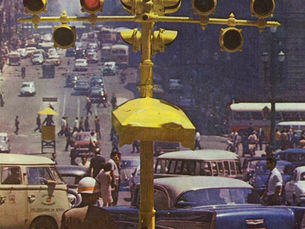 Semáforo antigo, 1966, Avenida São João, São Paulo, Brasil