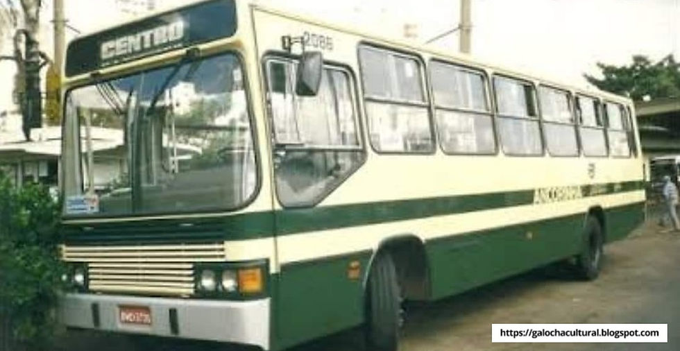 Imagens de ônibus antigos da cidade de Ribeirão Preto, São Paulo, Brasil
