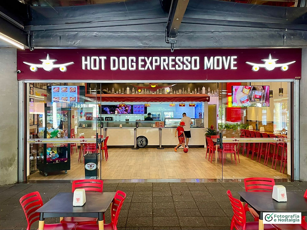 Hot Dog Expresso Move, Arena, Curitiba, Paraná, Brasil