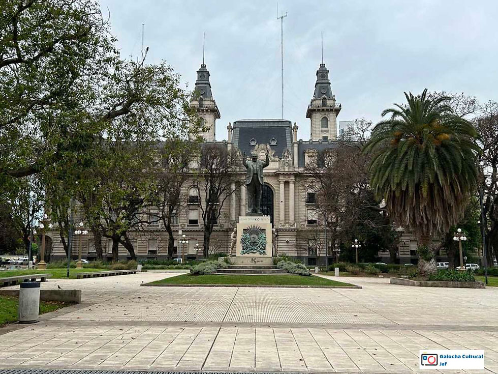 Plaza Presidente Juan Domingo Perón, Montserrat, Buenos Aires, Argentina