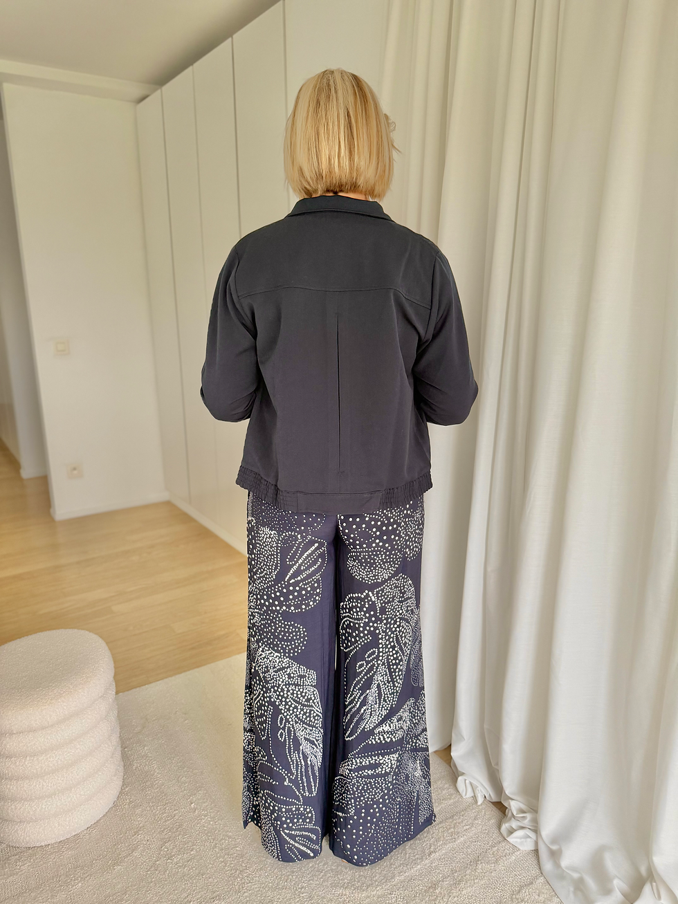 Thumbnail: 66962 Donkerblauw jasje met rekje bomber-model La Lotti