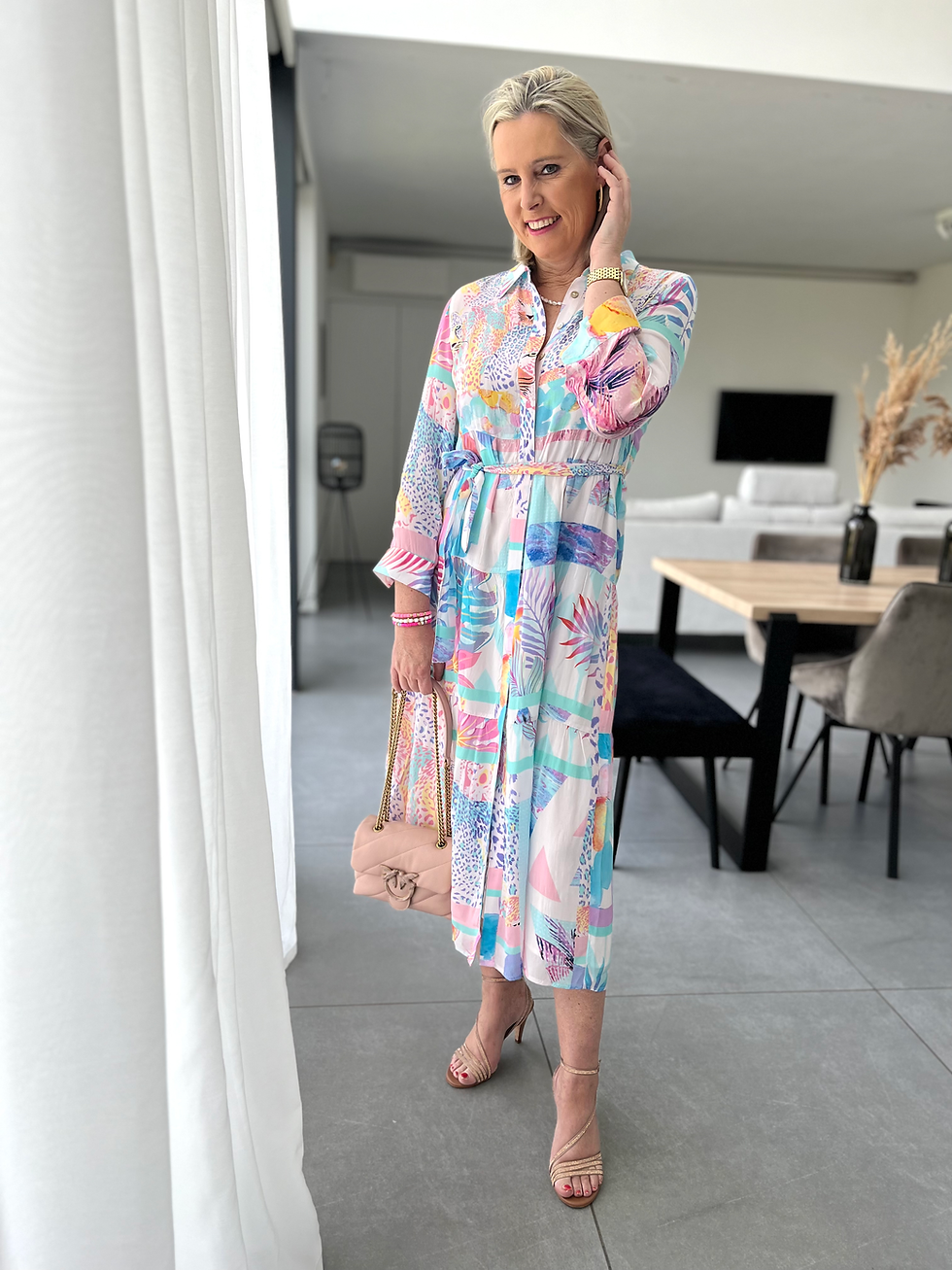 Thumbnail: 60248 Lange jurk in pastelprint los model Yess Belgium