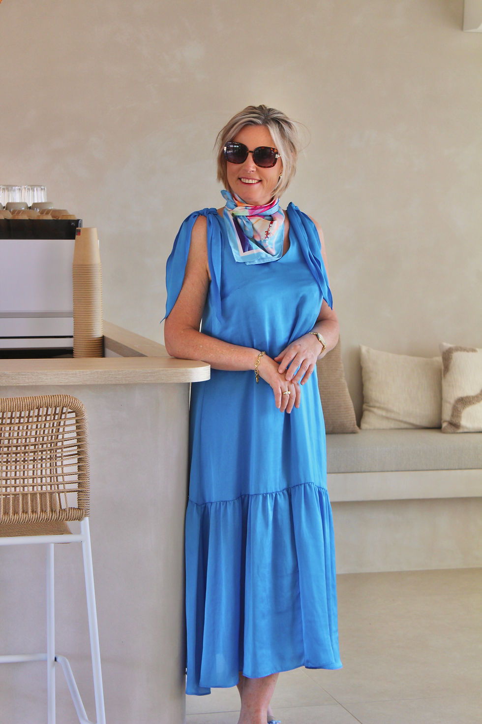 Thumbnail: 69907 Blauw satijn-look zomerjurk Atmos